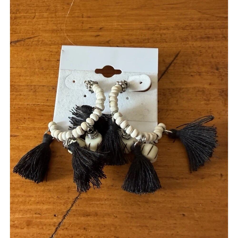 Boho Jewelry Set Neutral Beaded Necklace Bracelet Tassel Bundle Black White - Picture 8 of 16